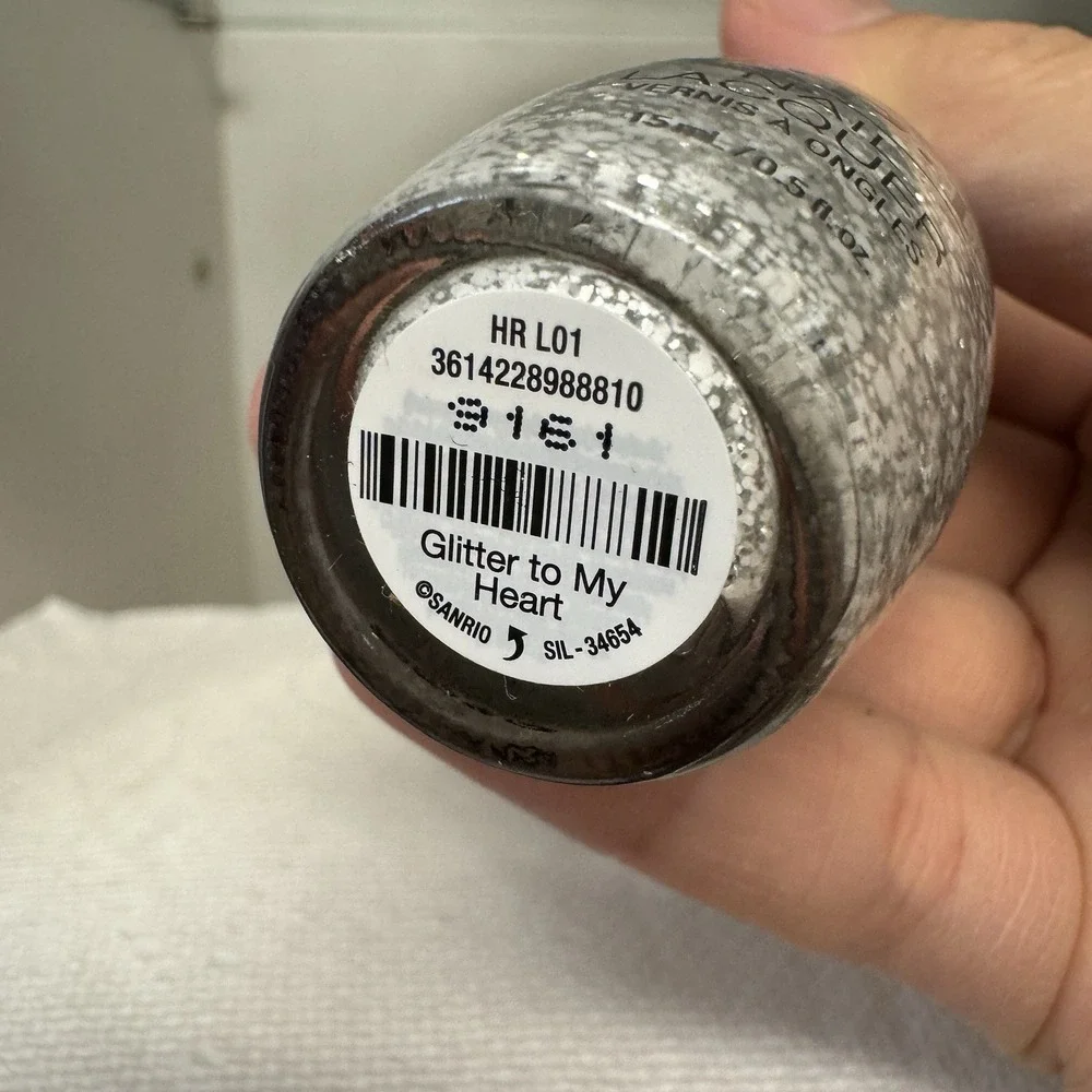 OPI Nail Lacquer - HR L01 Glitter To My Heart - 0.5oz / 15ml Hello Kitty
